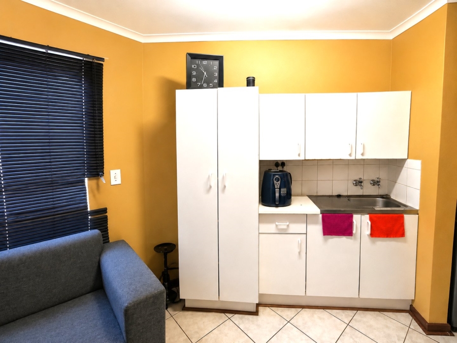1 Bedroom Property for Sale in Willows Free State